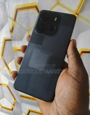Nouveau Tecno Pop 7 64 GB Noir