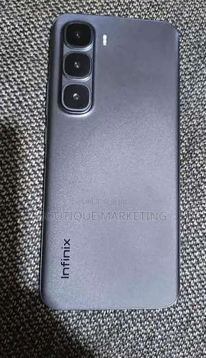 Nouveau Infinix Hot 60 Pro+ 256 GB Noir