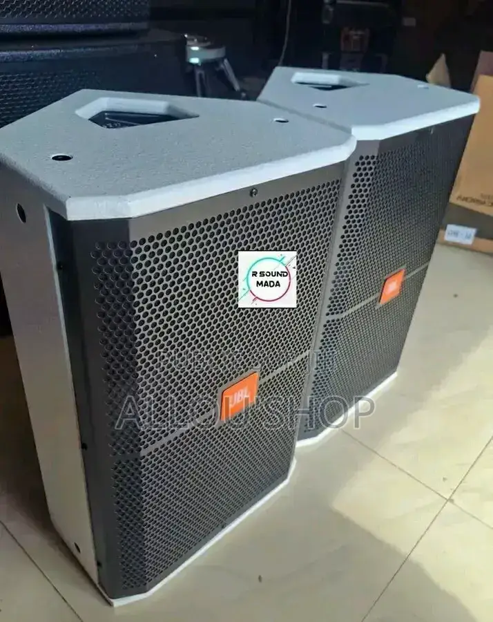 Sono JBL Speakers