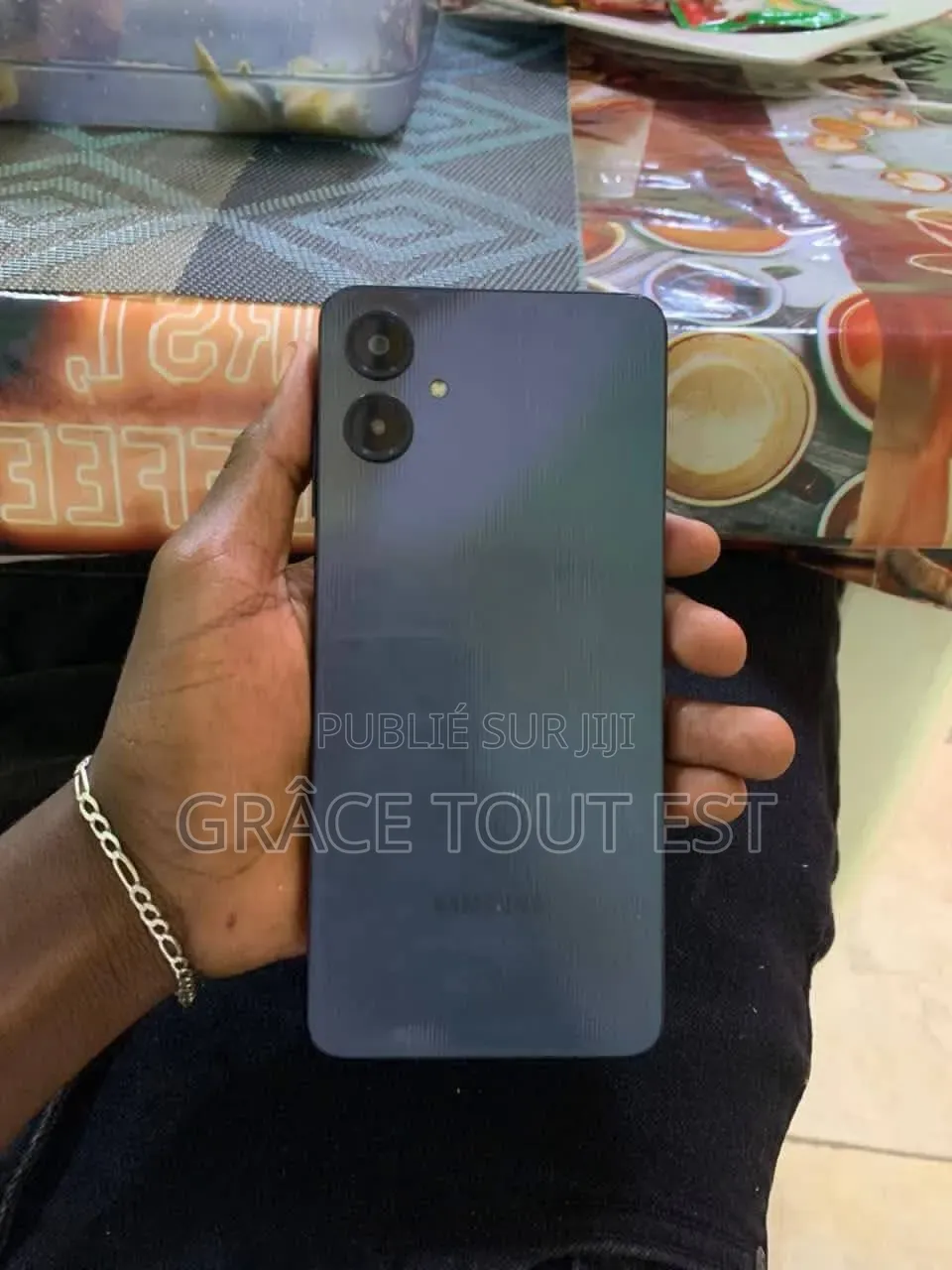 Nouveau Samsung Galaxy A06 64 GB Bleu