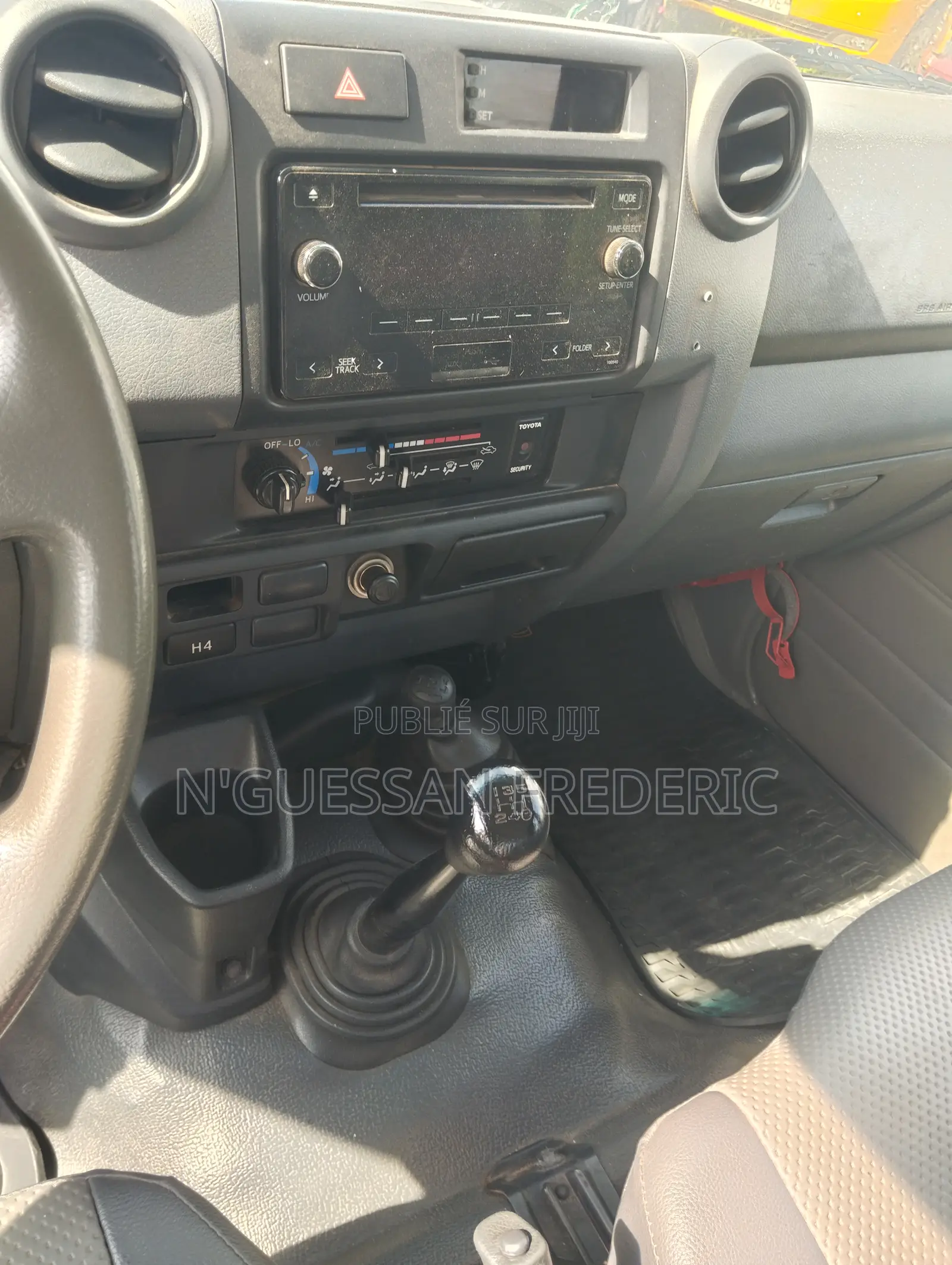 Toyota Land Cruiser 79 Series 2018 Blanc