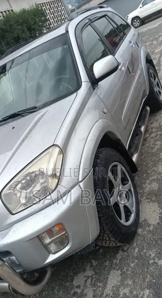 Toyota RAV4 Automatic 2003 Gris