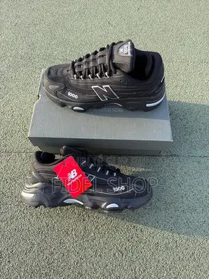 New Balance 1000