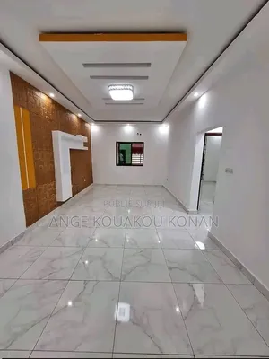 4chbre Duplex dans Ange Immobilier, Cocody à Louer