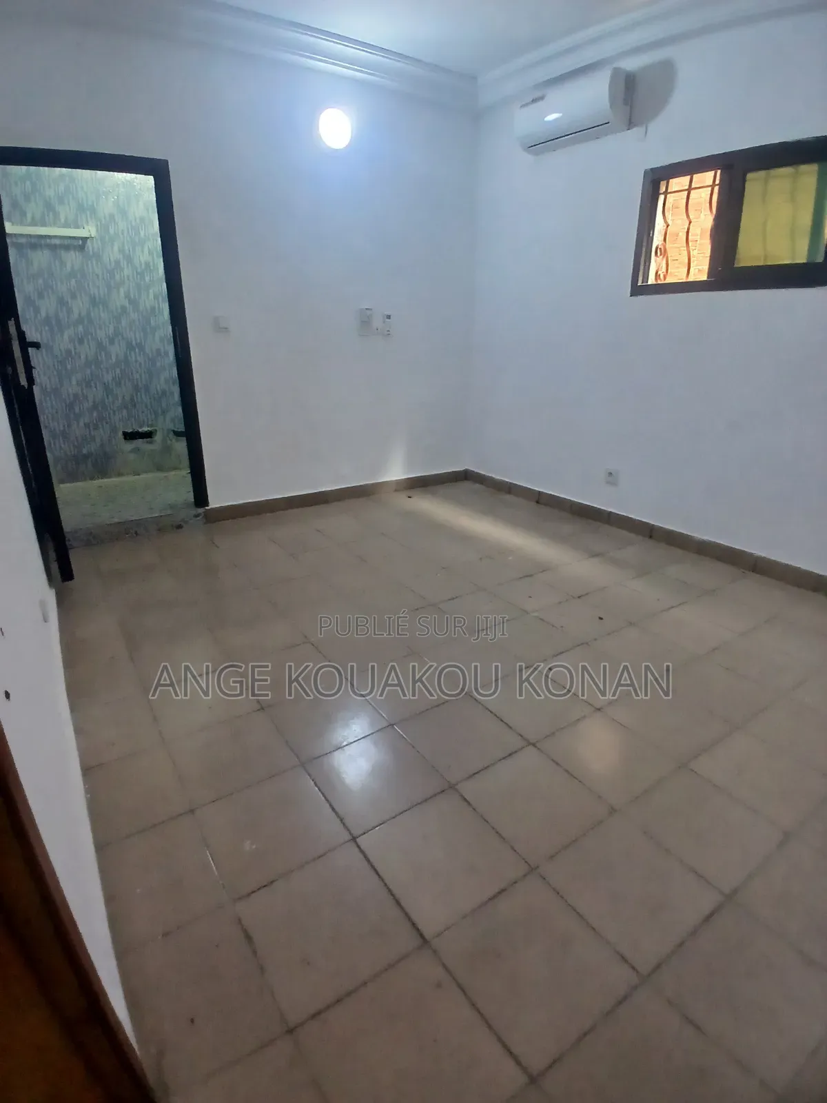 4chbre Duplex dans Ange Immobilier, Cocody à Louer