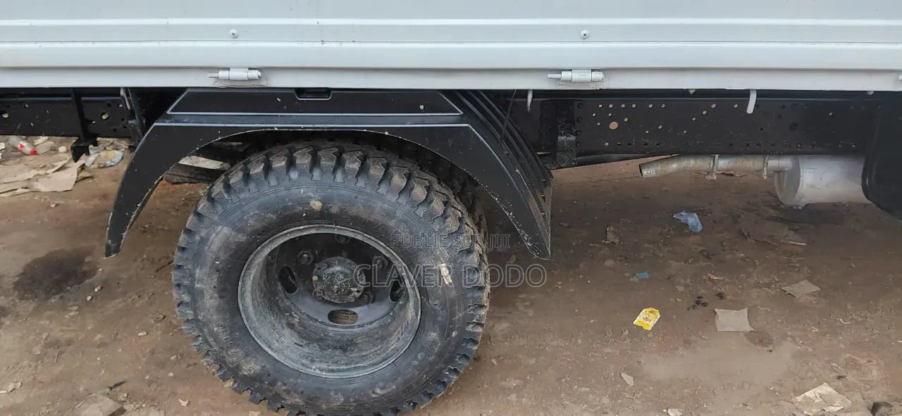 Mitsubishi Canter