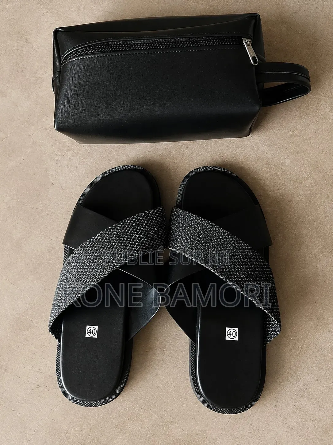 Sandales en Cuir Et Pochettes