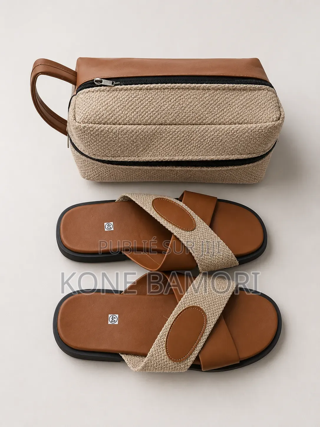 Sandales en Cuir Et Pochettes
