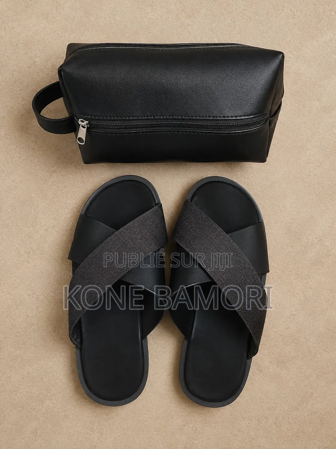 Sandales en Cuir Et Pochettes