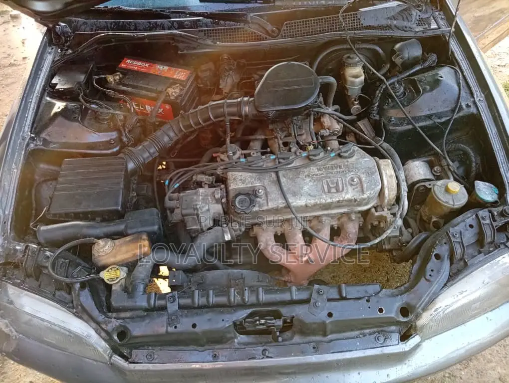 Honda Civic 1999 Gris