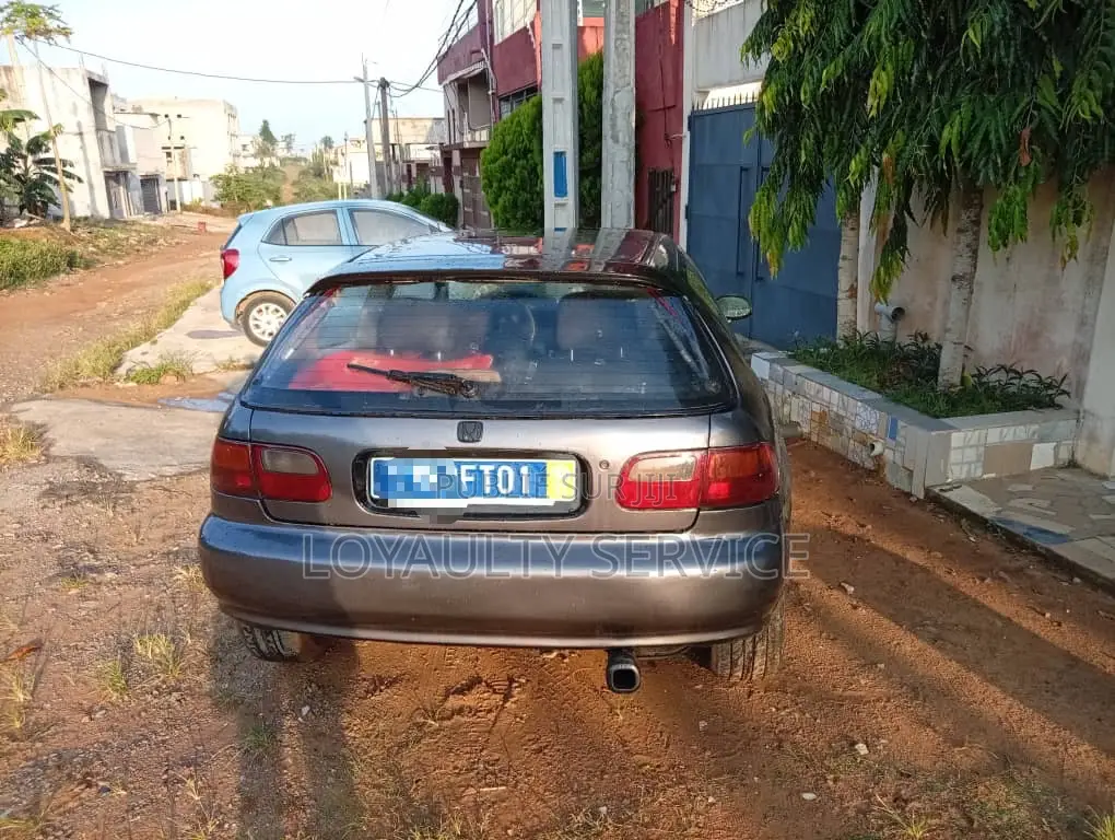 Honda Civic 1999 Gris