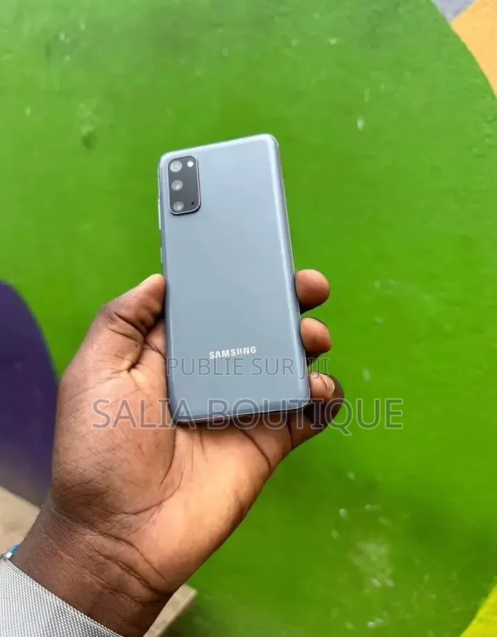 Nouveau Samsung Galaxy S20 128 GB Argenté