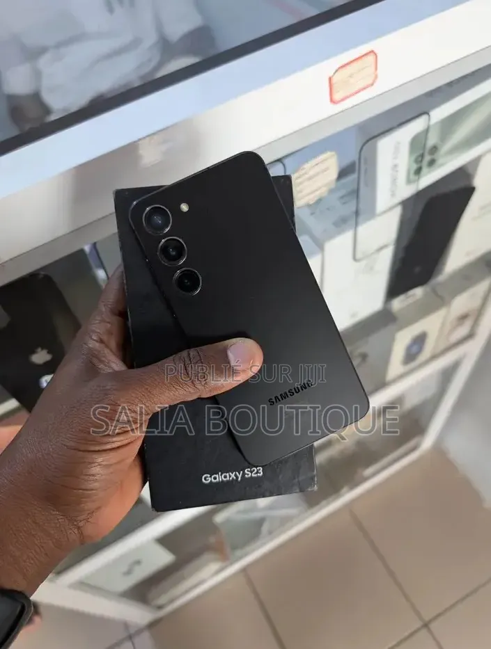 Nouveau Samsung Galaxy S23 512 GB Noir