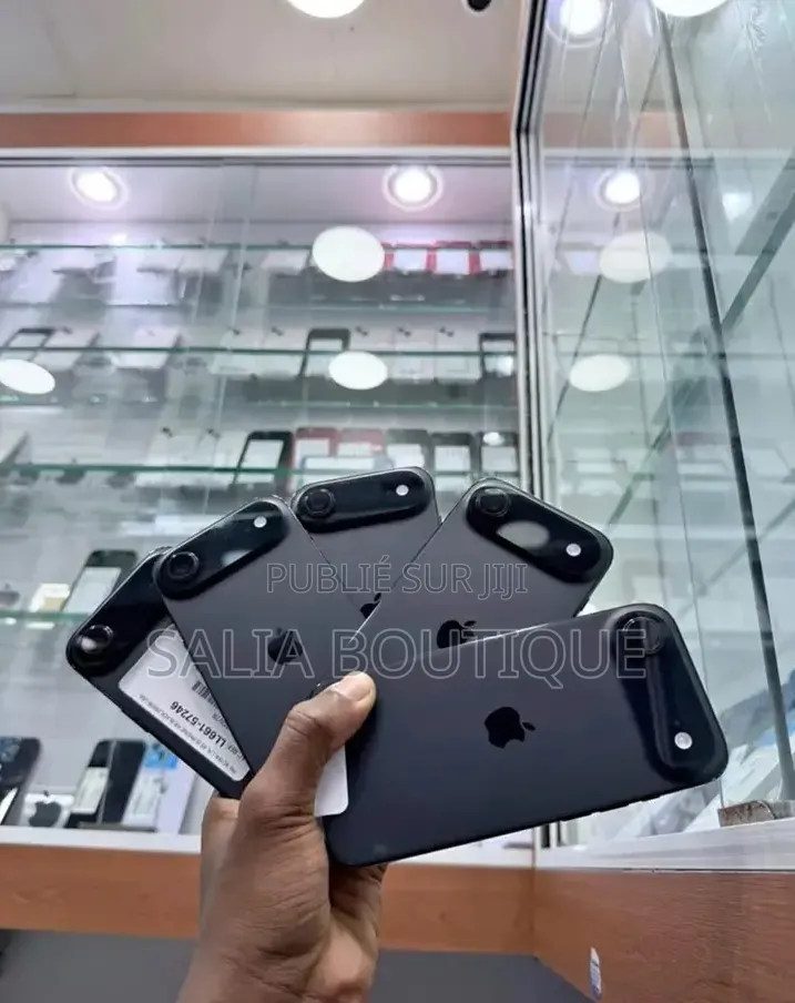 Nouveau Apple iPhone 17e 512 GB Noir