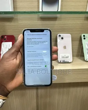 Nouveau Apple iPhone 11 64 GB Blanc