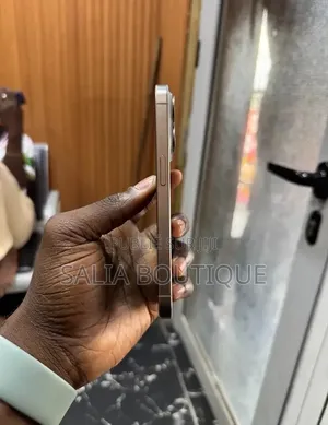 Nouveau Apple iPhone 15 Pro 256 GB Argenté