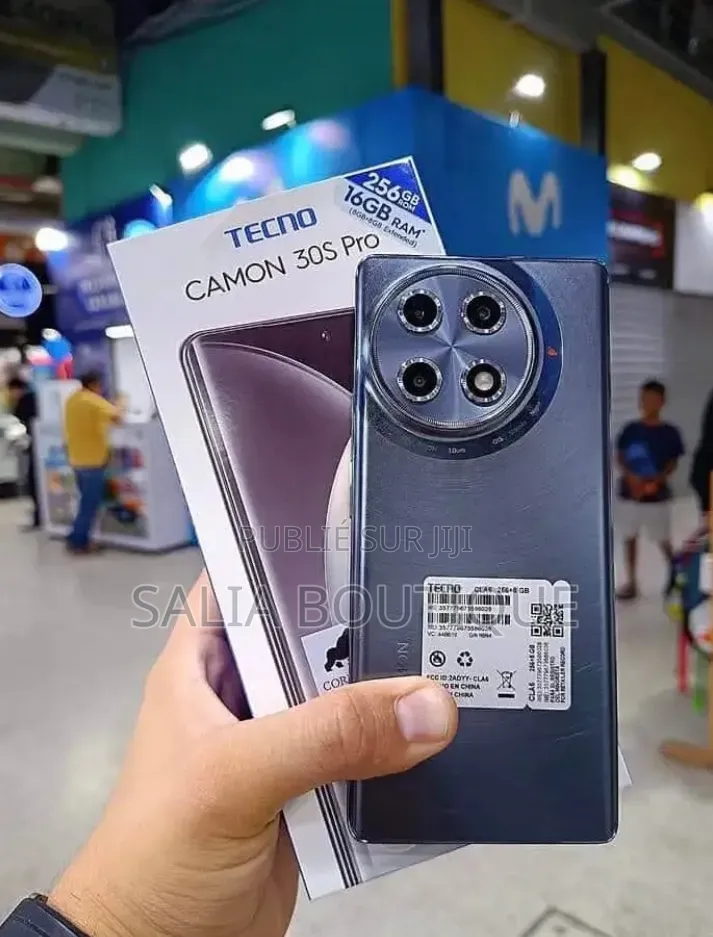 Nouveau Tecno Camon 30S Pro 256 GB Bleu