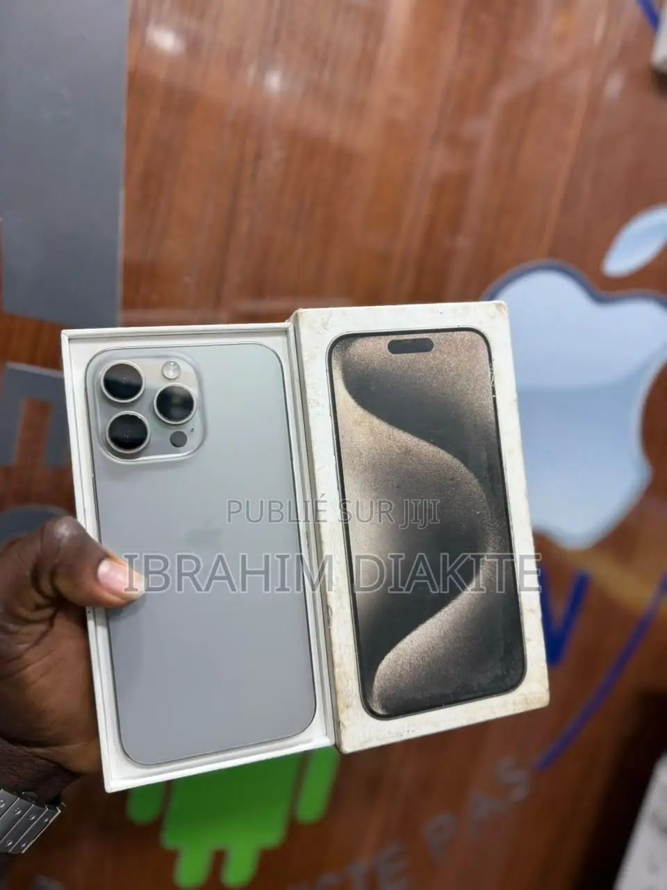 Apple iPhone 15 Pro Max 256 GB Autre