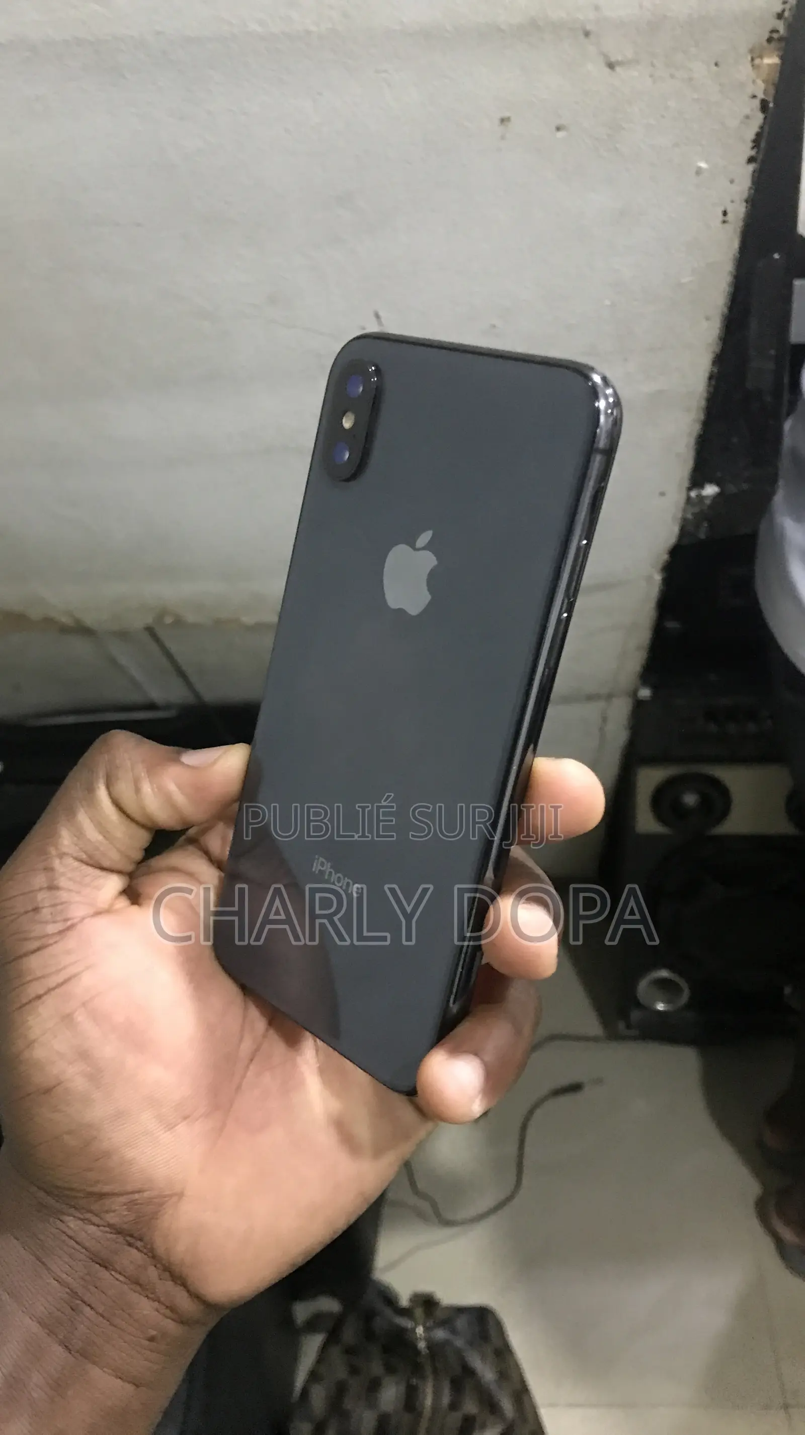 Apple iPhone X 64 GB Noir