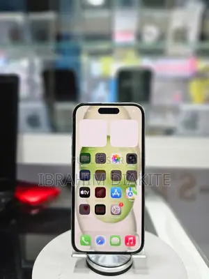 Apple iPhone 15 128 GB Vert