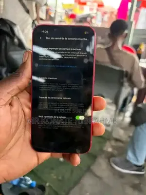 Nouveau Apple iPhone 13 128 GB Rouge
