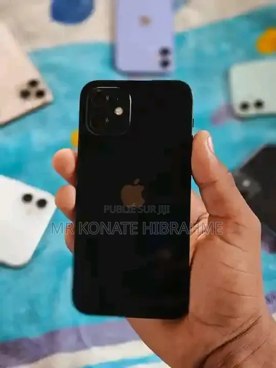 Nouveau Apple iPhone 11 64 GB Noir