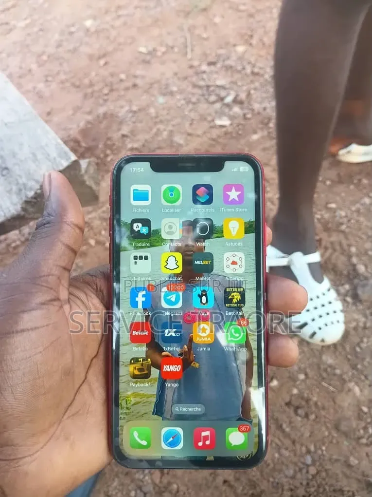Nouveau Apple iPhone XR 64 GB Rouge