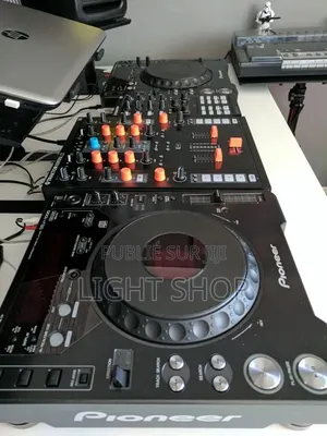 Platine De Mixage