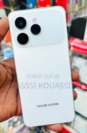 Nouveau Tecno Spark 40 256 GB Blanc