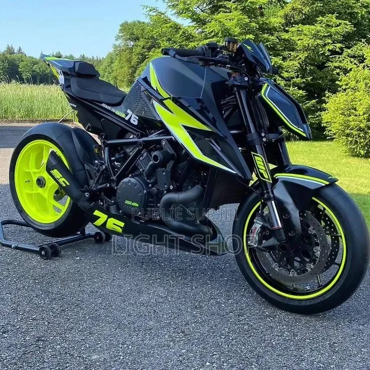 Nouveau Kawasaki EX250 2025 Blanc