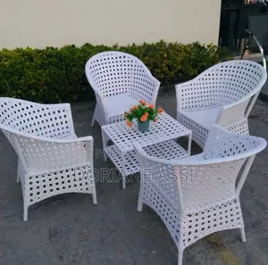 Table À Manger
