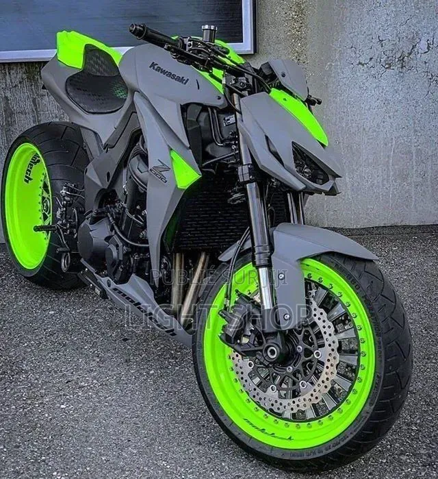 Nouveau Yamaha YBR125 2023 Blanc