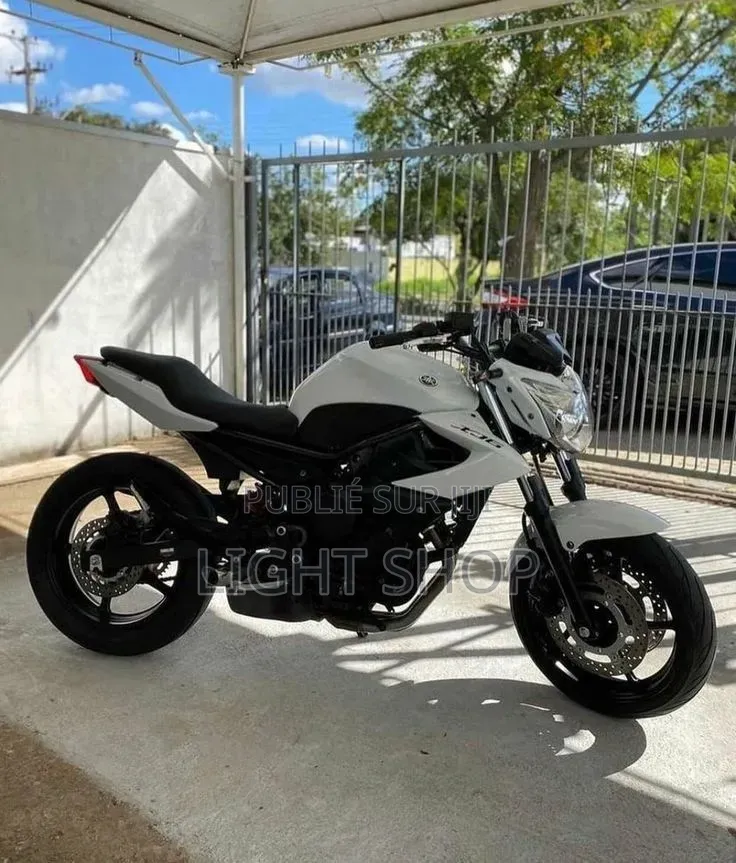 Nouveau Yamaha NMAX 155 2025 Blanc