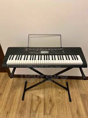 Piano Neuf