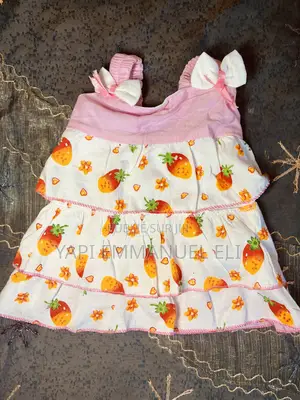 Robe Rose À Motifs