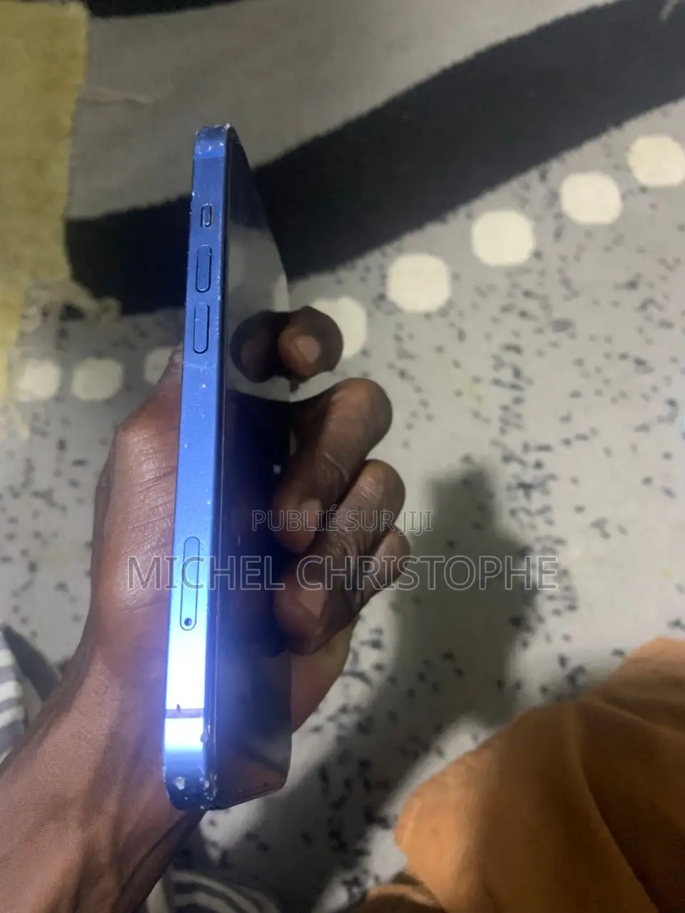 Apple iPhone 13 128 GB Bleu
