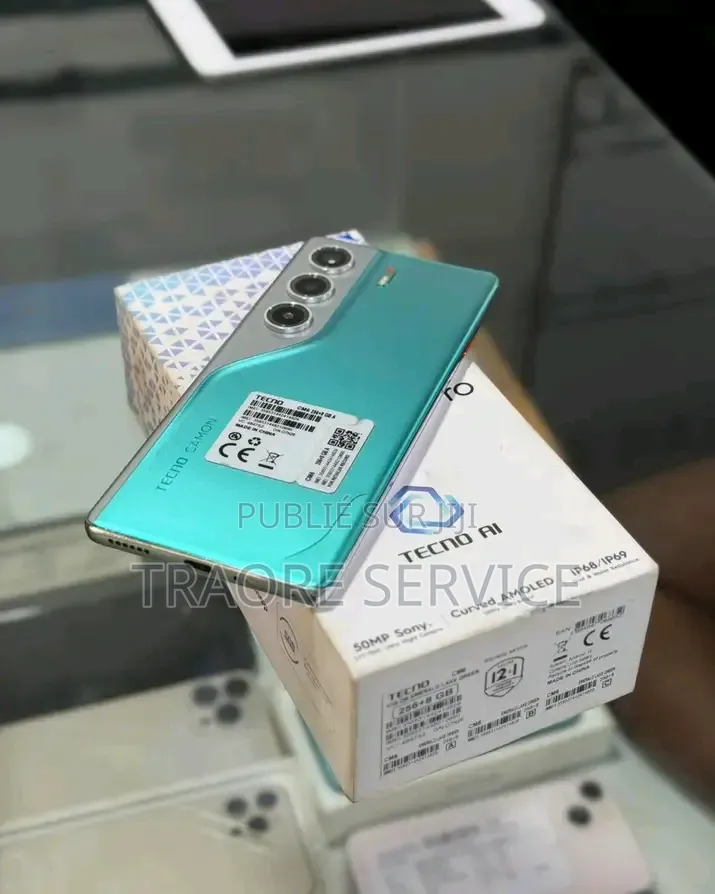 Nouveau Tecno Camon 40 Pro 5G 256 GB Autre