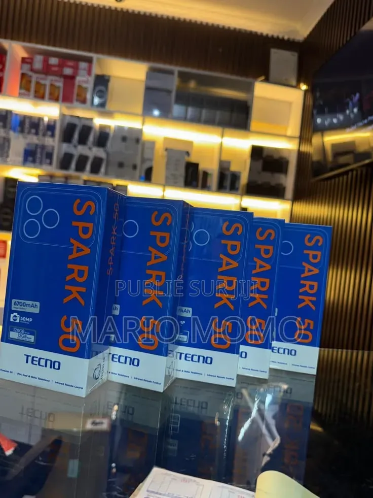 Nouveau Tecno Spark 50 128 GB Gris