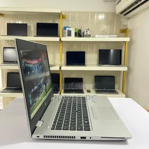 Ordinateur portable HP ProBook 640 G5 8GB Intel Core i7 SSD 256GB
