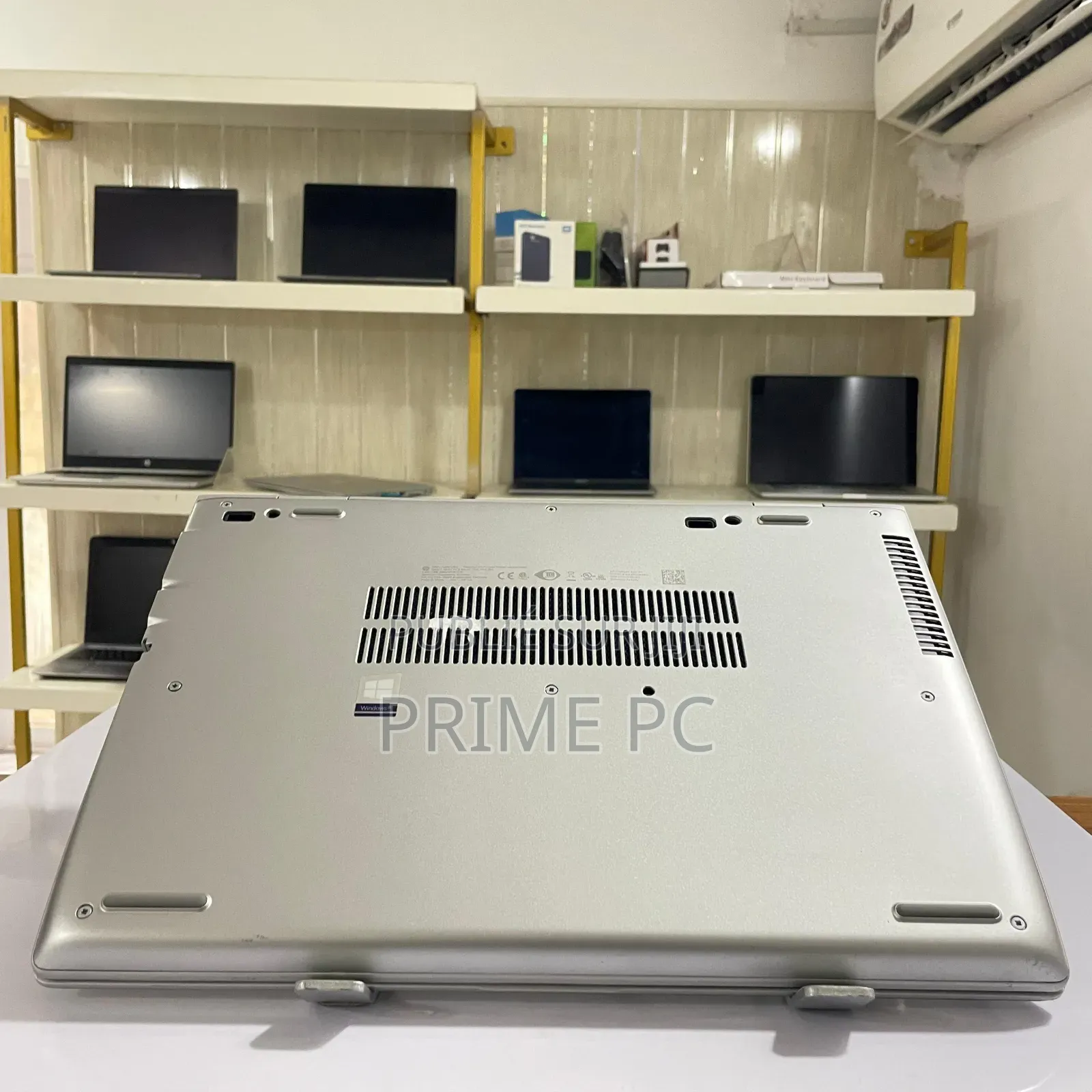 Ordinateur portable HP ProBook 640 G5 8GB Intel Core i7 SSD 256GB
