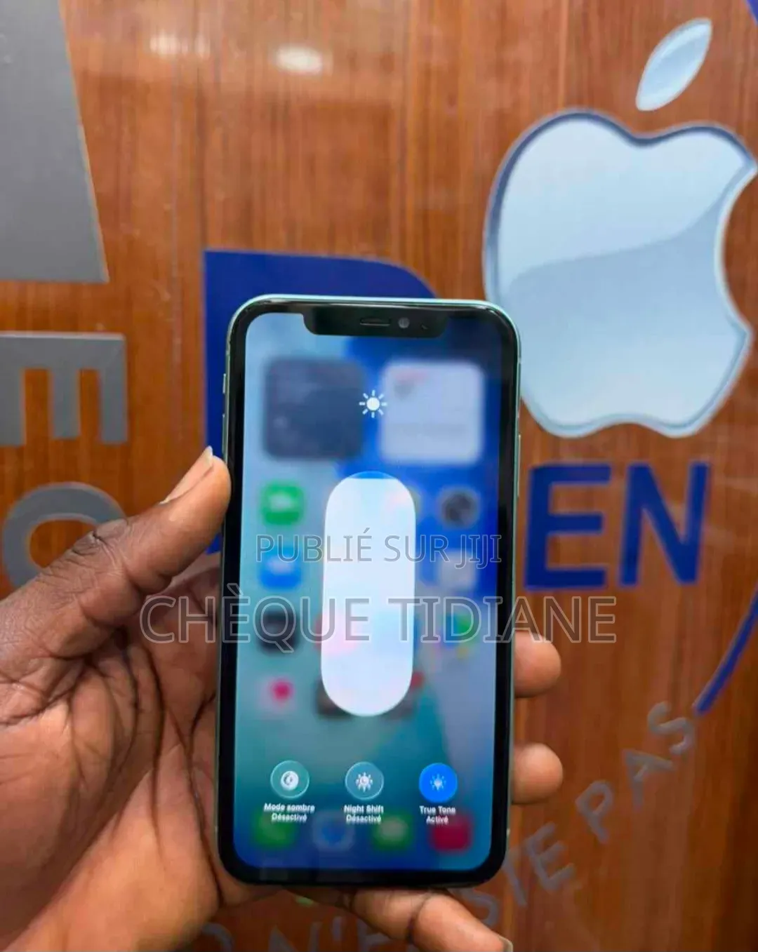 Nouveau Apple iPhone 11 128 GB Vert