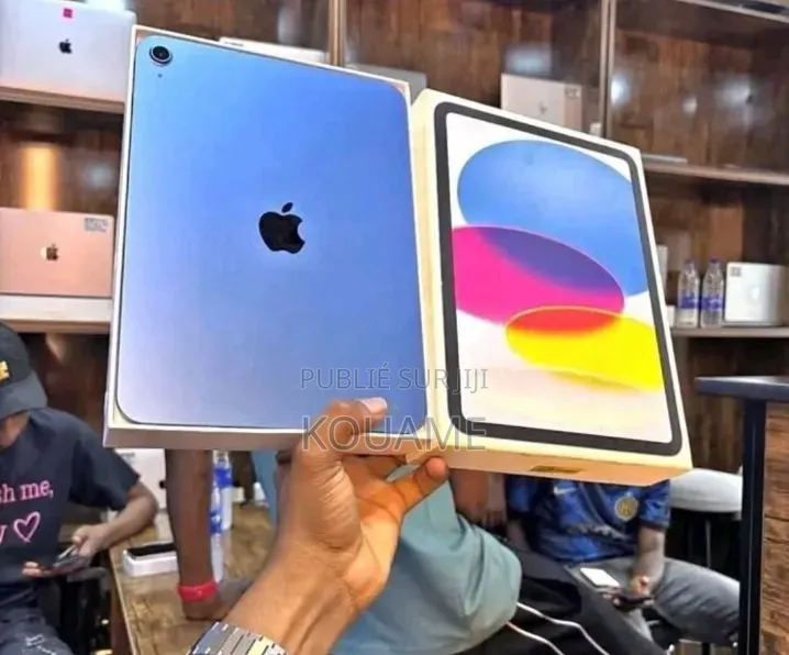 Nouveau Apple iPad (2025) 8 Go Rose
