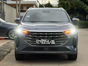 Jetour X70 Plus 2024 Gris