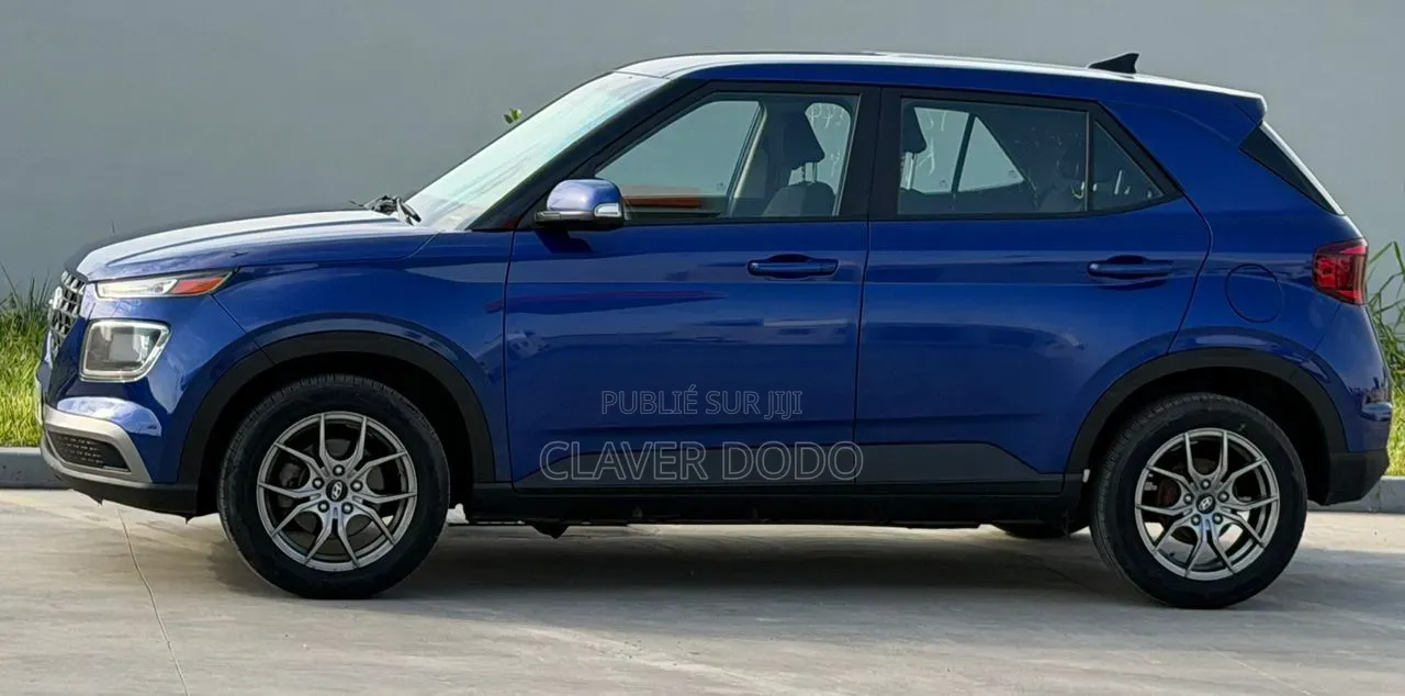 Hyundai Venue 2021 Bleu