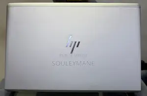 Ordinateur portable HP EliteBook 640 G10 16GB Intel Core i7 SSD 512GB