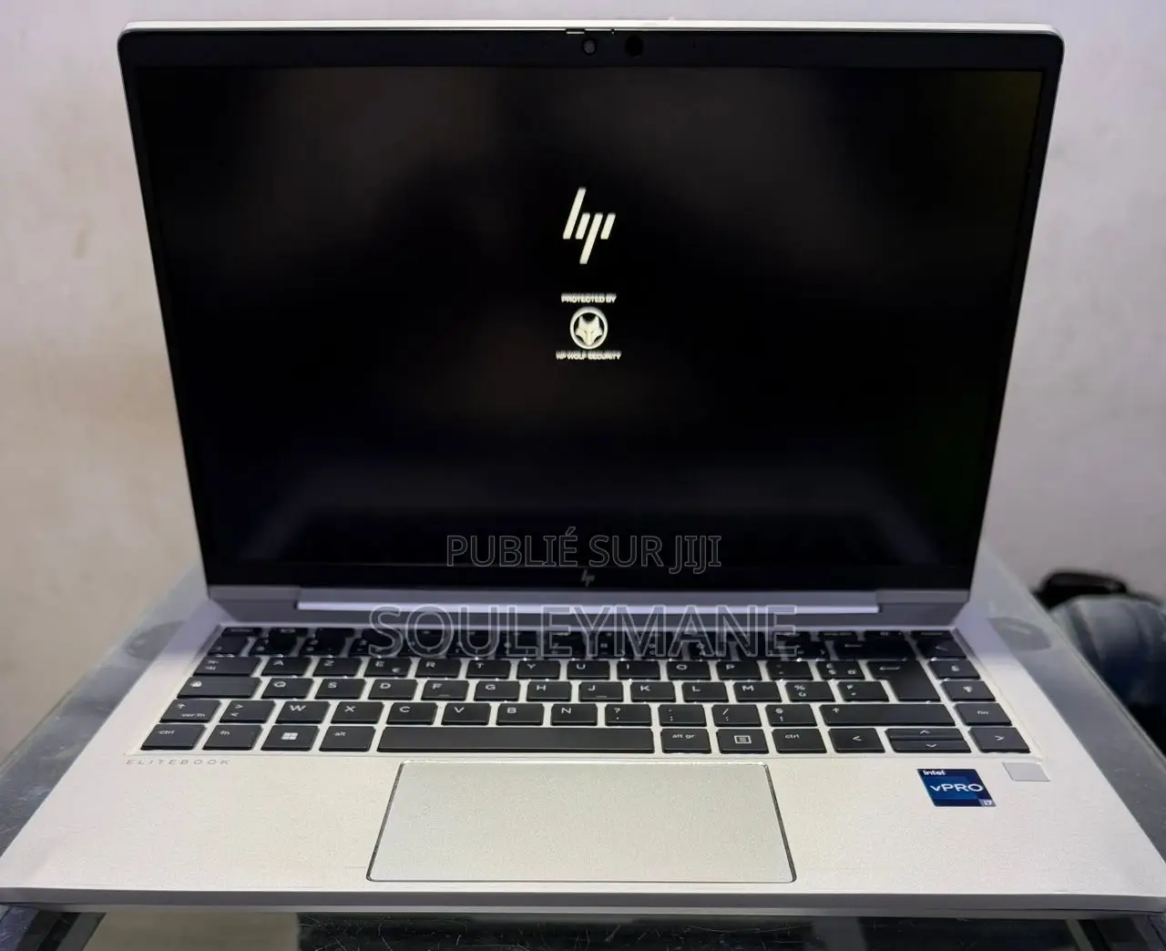 Ordinateur portable HP EliteBook 640 G10 16GB Intel Core i7 SSD 512GB