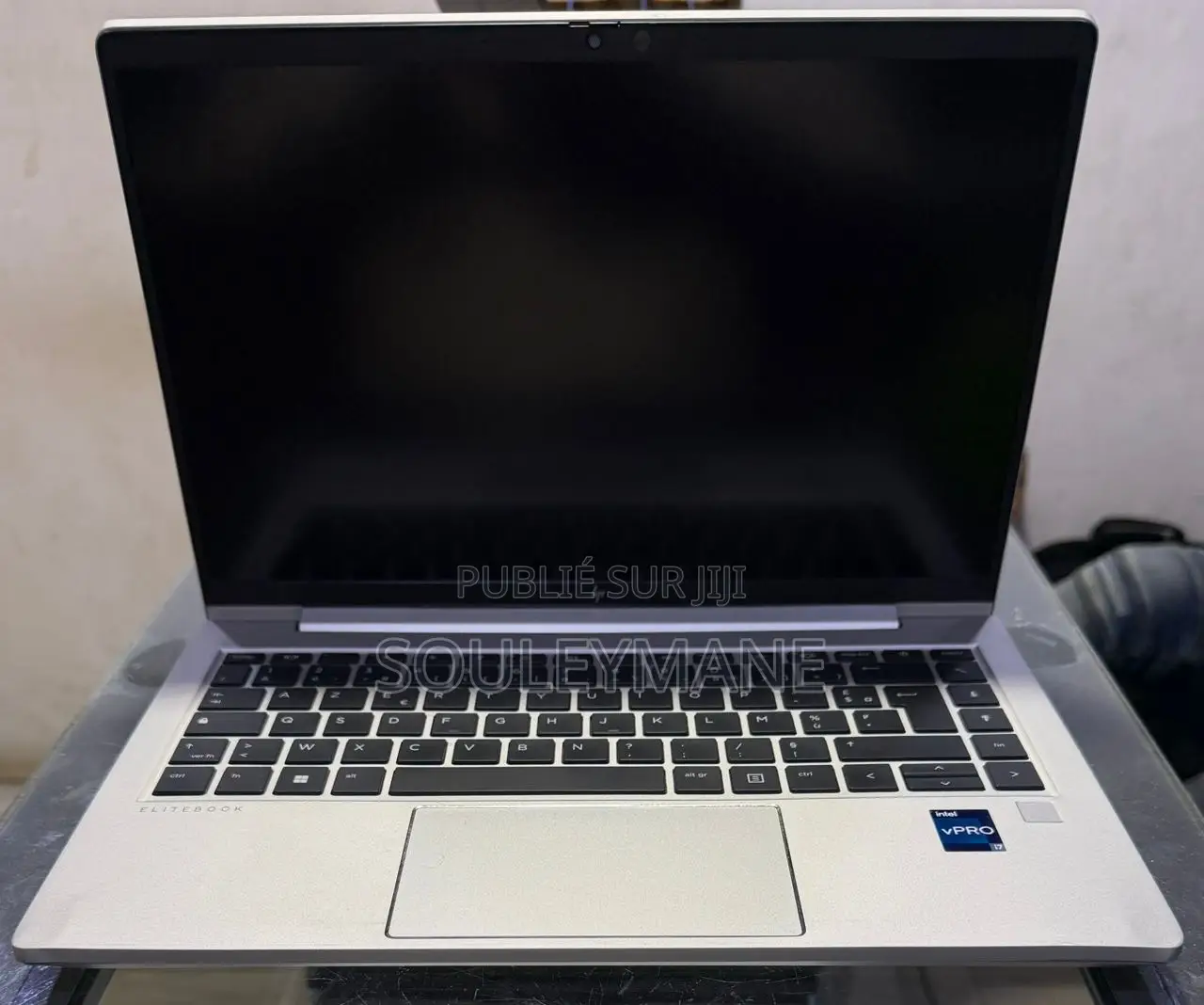 Ordinateur portable HP EliteBook 640 G10 16GB Intel Core i7 SSD 512GB