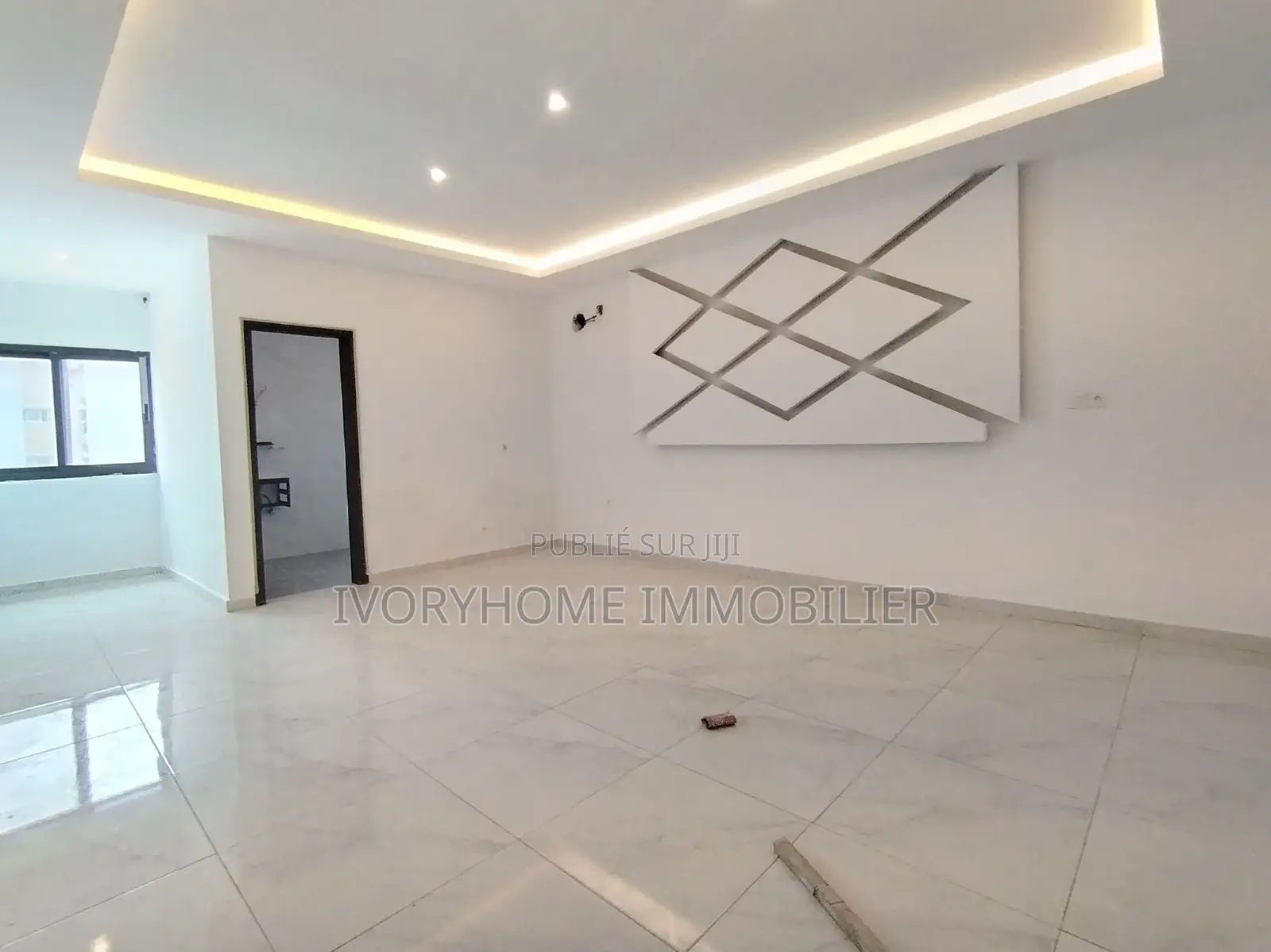 3chbre Appartement-terrasse dans Cocody à Louer