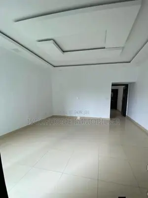1chbre Appartement dans Cocody à Louer