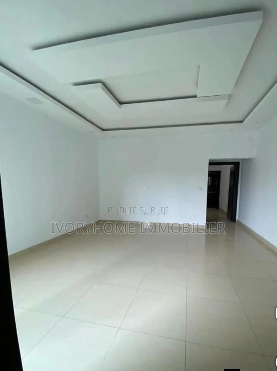 1chbre Appartement dans Cocody à Louer